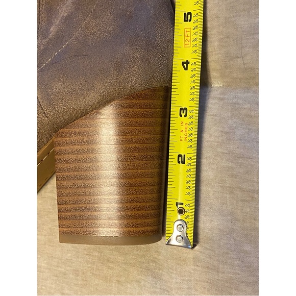 Marc Fisher Over the Knee Boots Sz. 8 - Picture 3 of 9